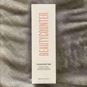Beautycounter Mineral Boost Hydrating Essence